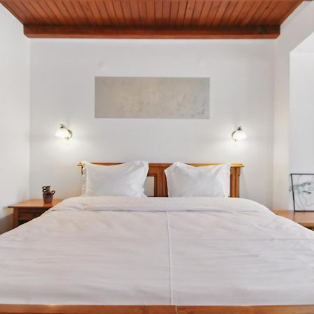 Casa Galand Otel Parscov Dış mekan fotoğraf