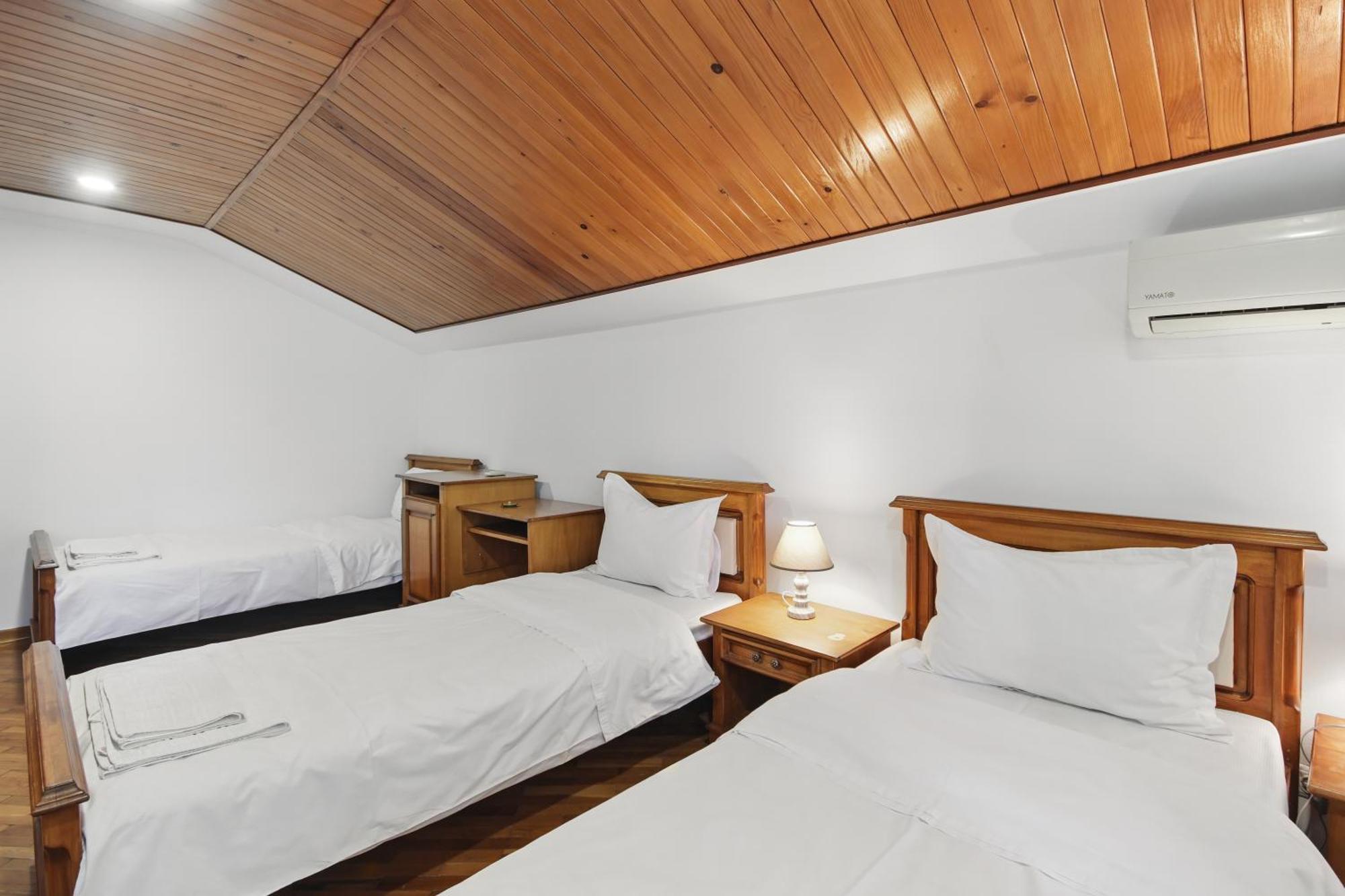 Casa Galand Otel Parscov Dış mekan fotoğraf